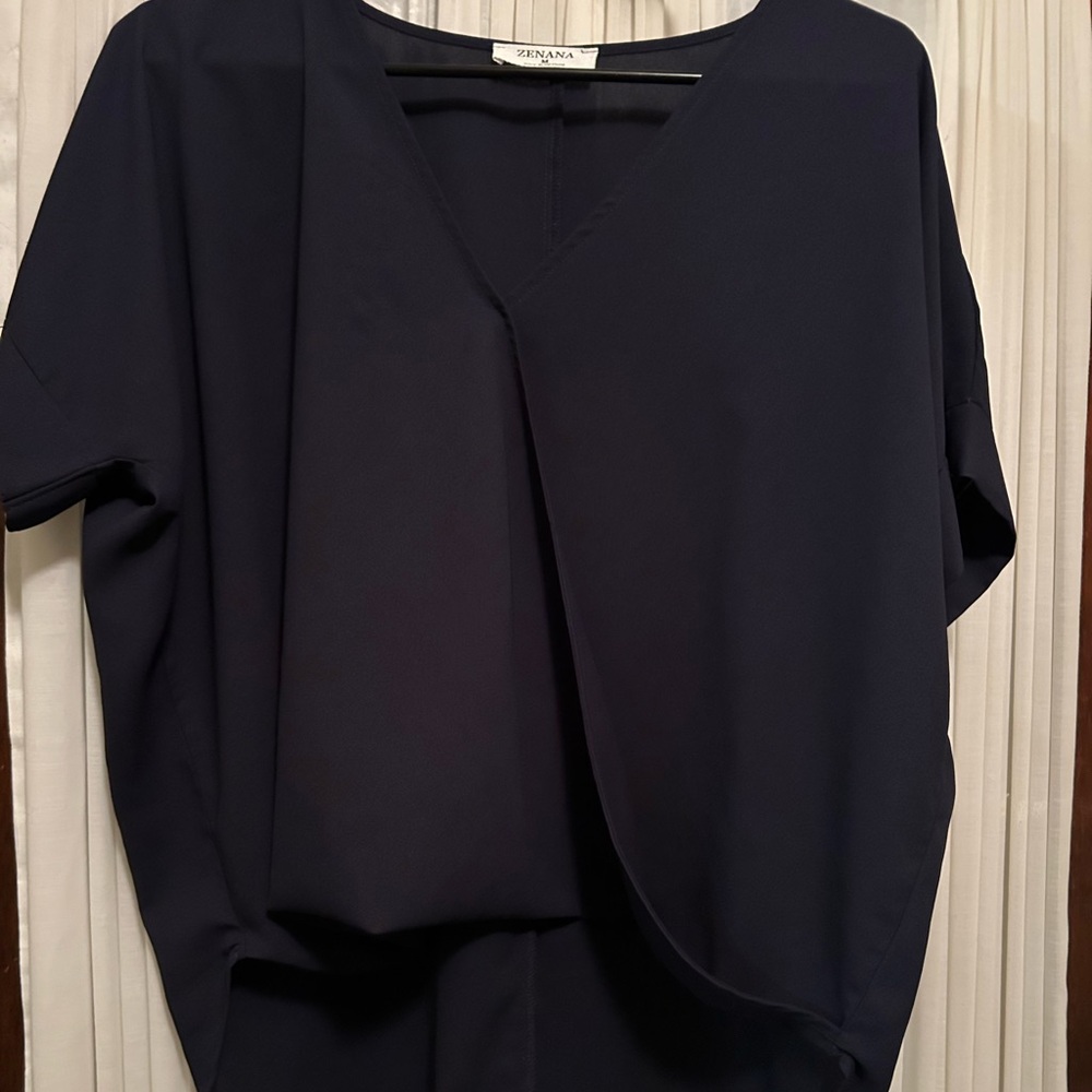 Women’s flowy blue Zenana shirt size medium